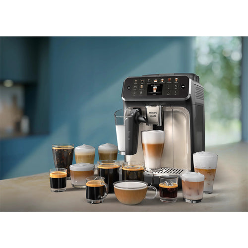 PHILIPS EP5547/90 Serie 5500 LatteGo 19 Kaffeespezialitäten Kaffeevollautomat Schwarz verchromt